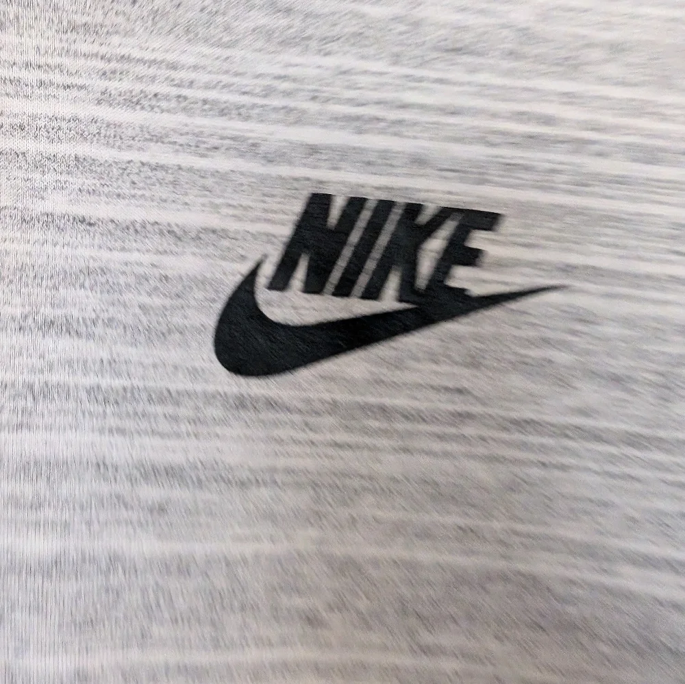 Men's NIKE Swoosh Logo Short Sleeve Tee Shirt